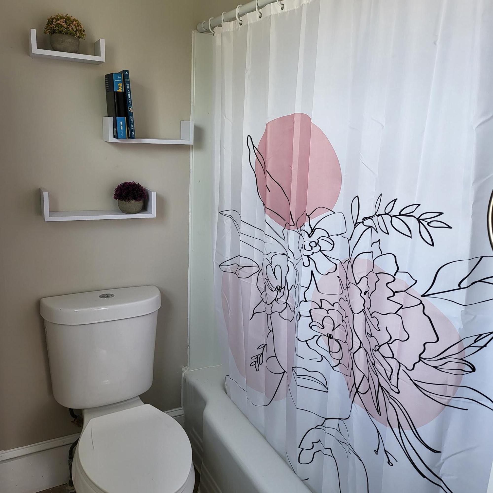 Apartment Center To 2 Bedroom Near Hospitals, Colleges, Restaurants, Events Allentown